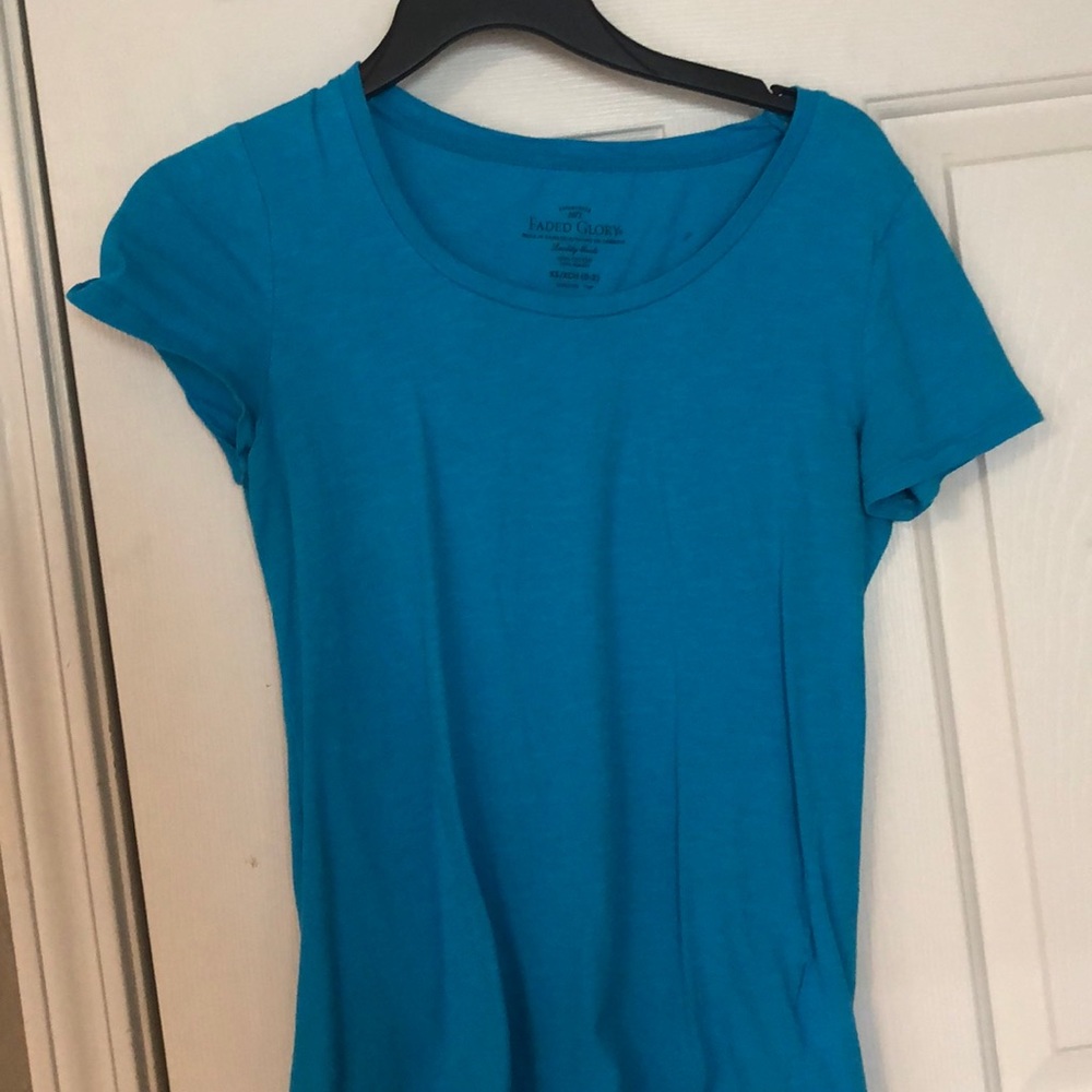 NWT size XS faded glory T-shirt